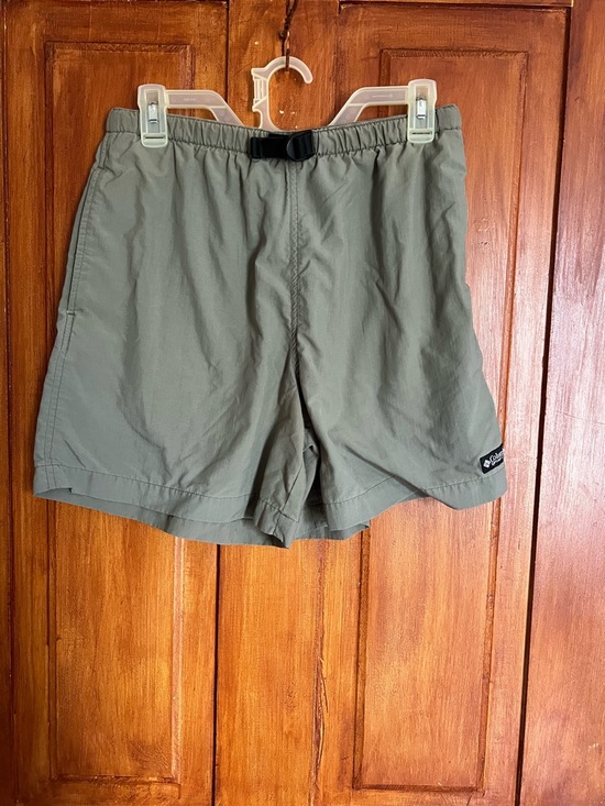 Columbia Other - Columbia Men's Olive Lightweight Outdoor Shorts